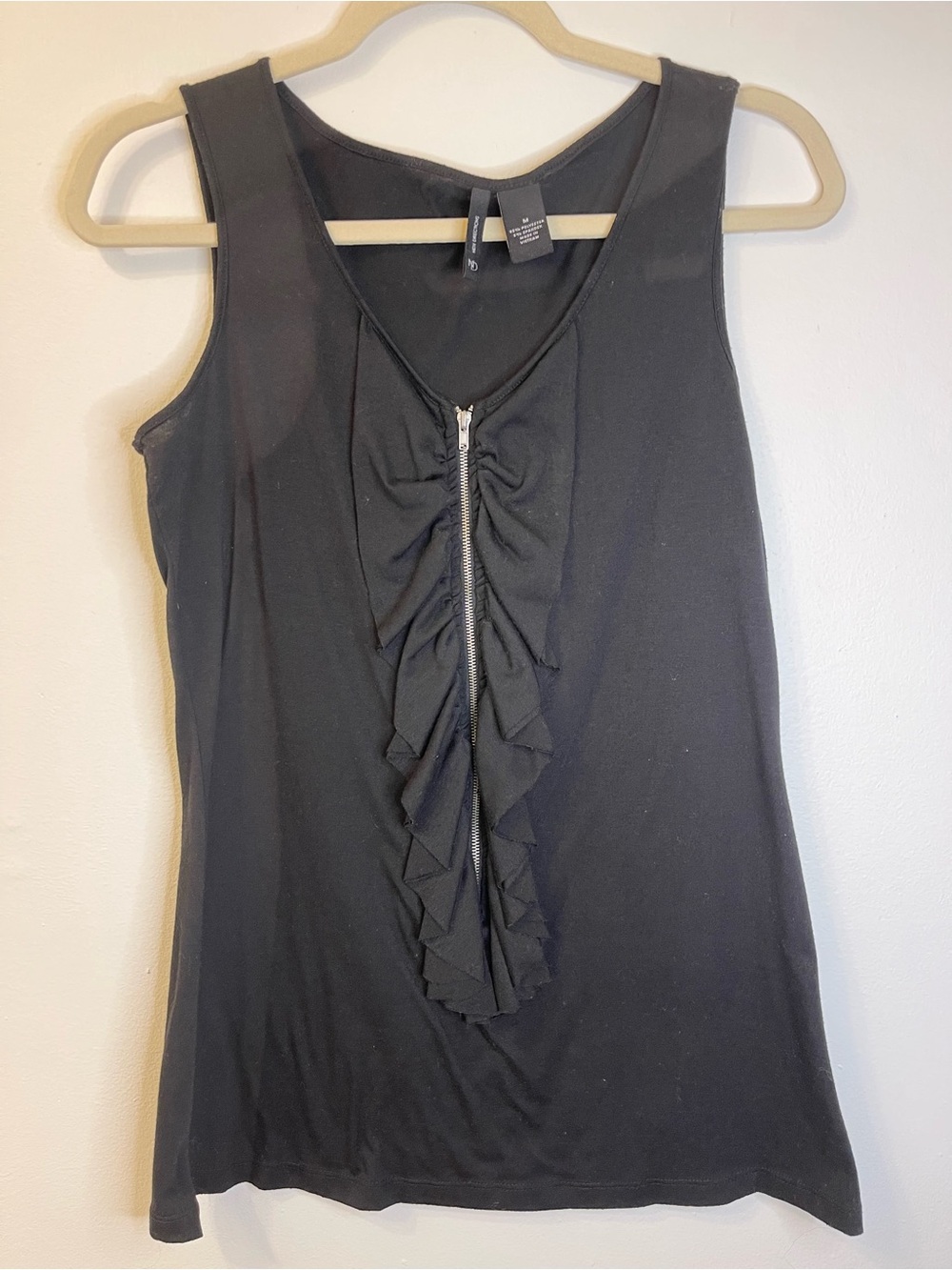 new directions Black Sleeveless Ruffle Zip Front Tank PTP 18”-20”
